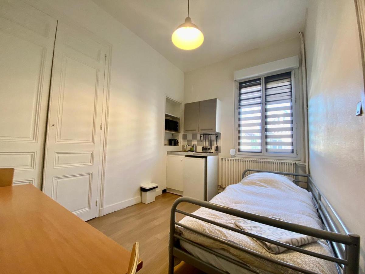 Petit Studio Confortable Pour Une Personne - 038 Rouen Buitenkant foto